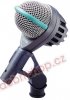 AKG D 112
